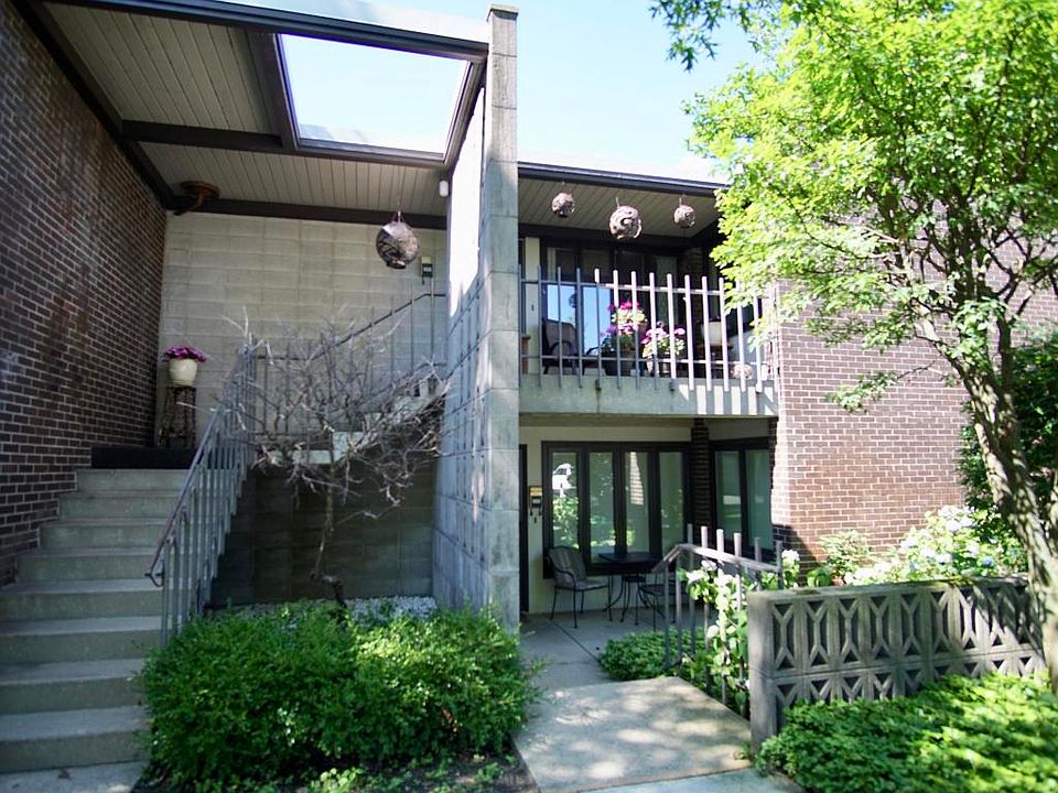 1st image of 717 S Despelder St APT 30