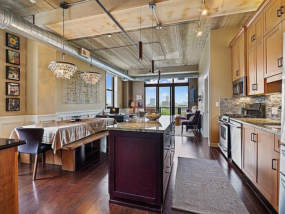 5th image of 833 W 15th Pl Unit 801