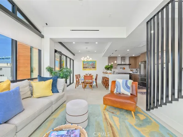 504 Balboa Blvd E, Newport Beach, CA 92661