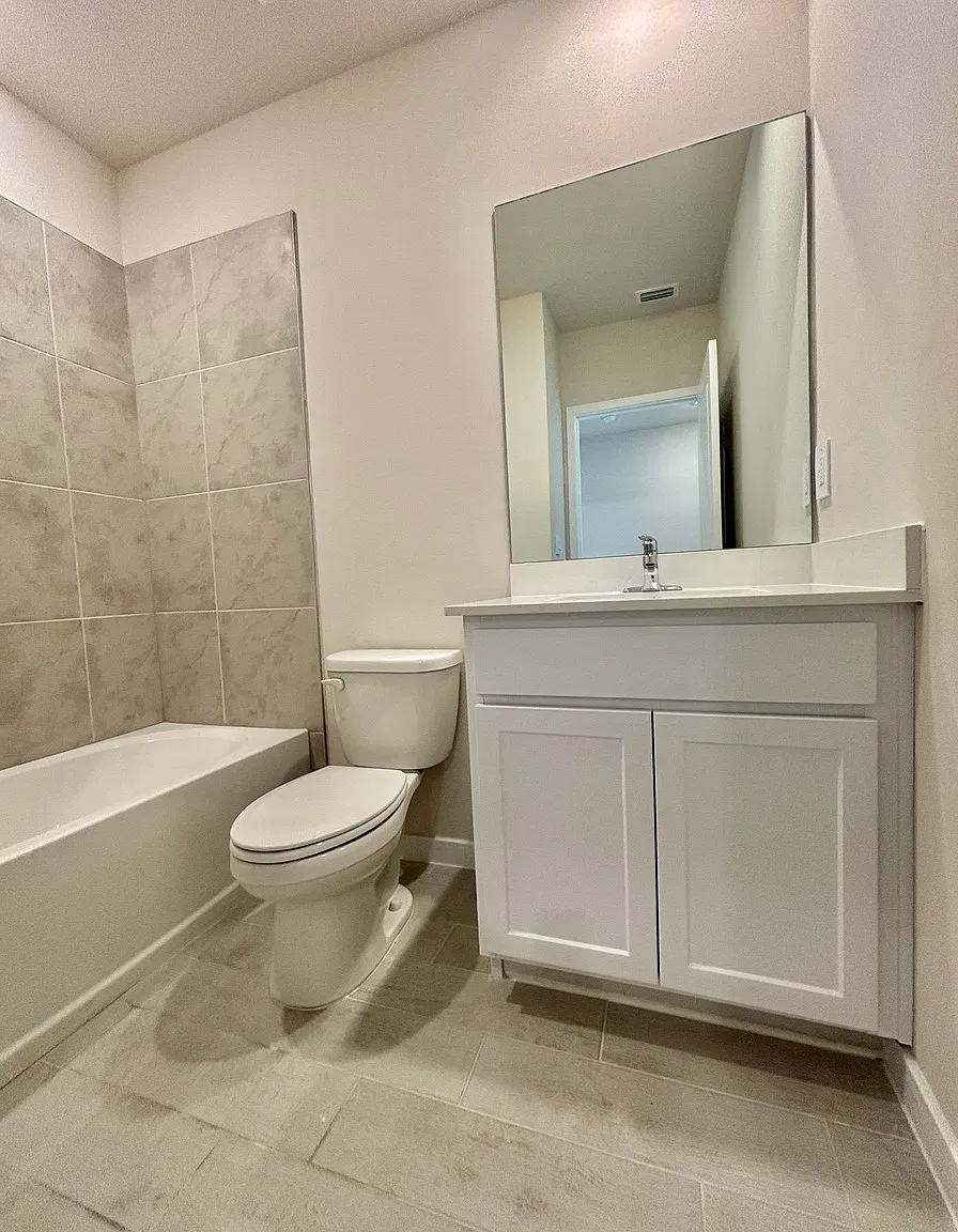 Four-Bedroom Three-Bath-Cape Coral Annual Rental — Photo 4