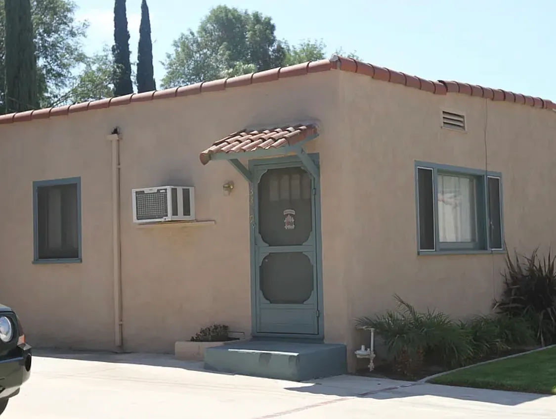 1 bed, 800 sqft, $1,800 — Photo 1