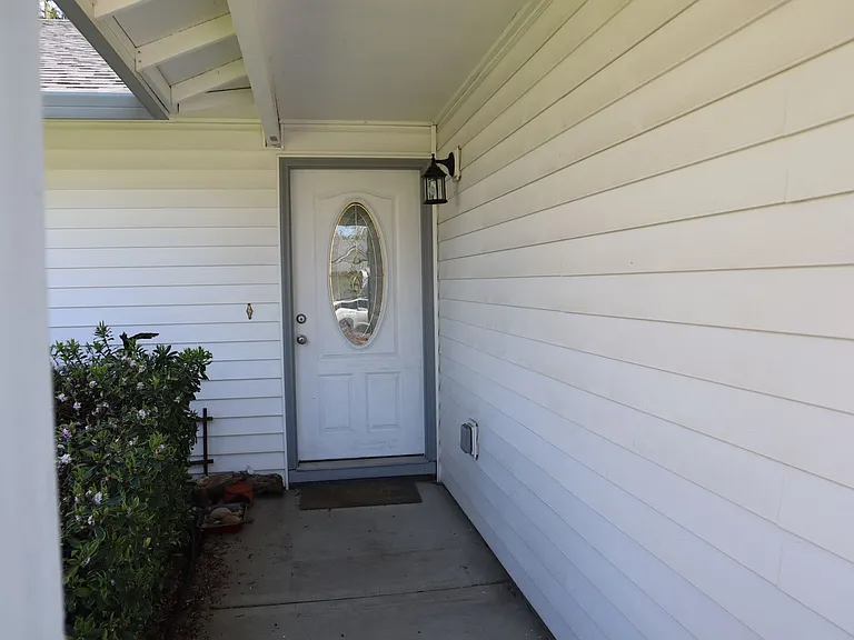 4615 NE 126th Ave — Photo 5