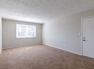 The Grove at Main, Bloomington, IL 61704