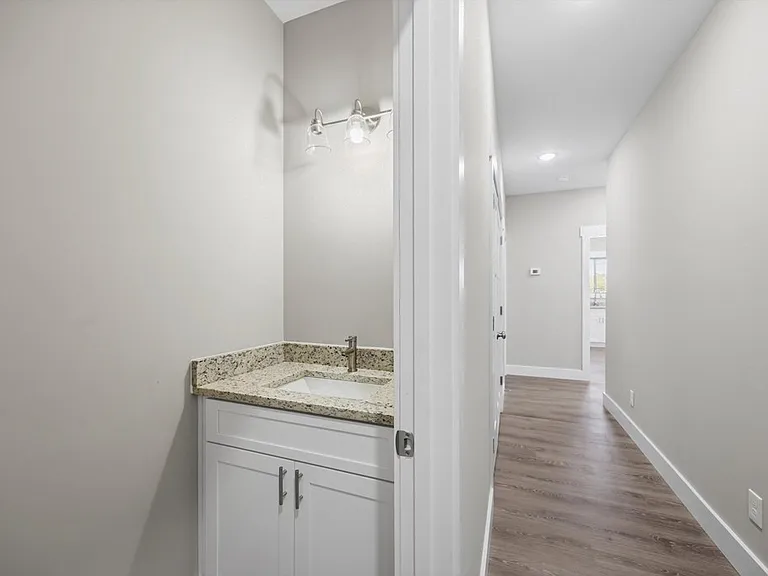 65 Maddox Ln — Photo 17