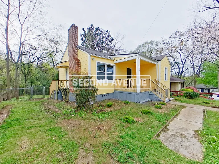 7825 Rugby Ct — Photo 16