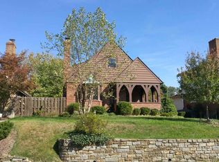 911 Clayton Ct, Bellevue, KY
