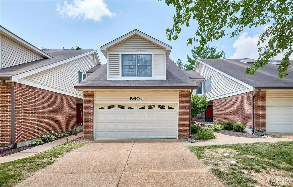 5604 Duchesne Parque Dr photo 1