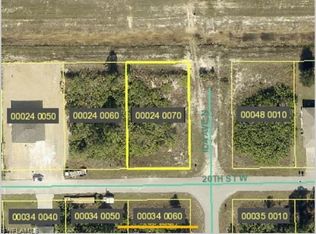 2900 20th St W, Lehigh Acres, FL 33971