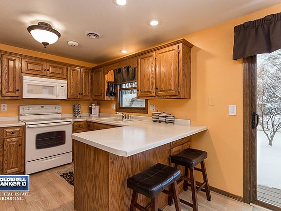 Great counter space!