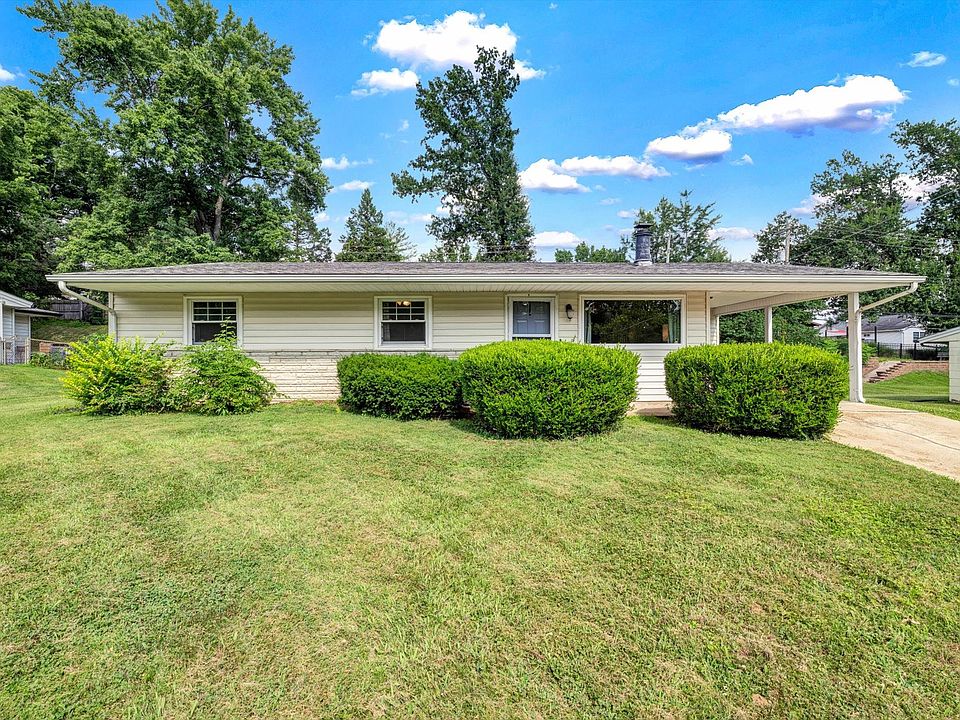 1st image of 322 Spring Meadows Dr