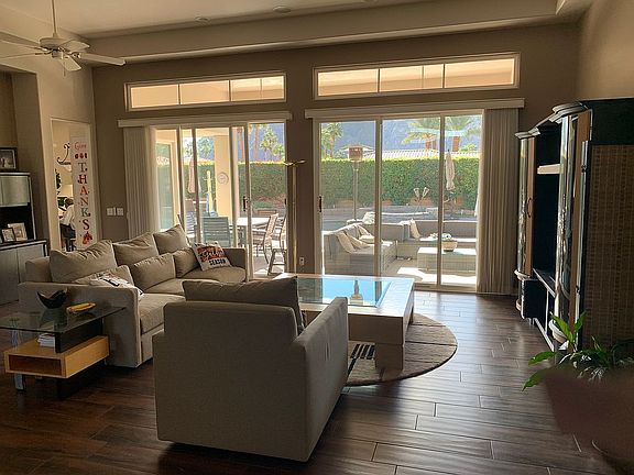 Living Rm - Mountain View