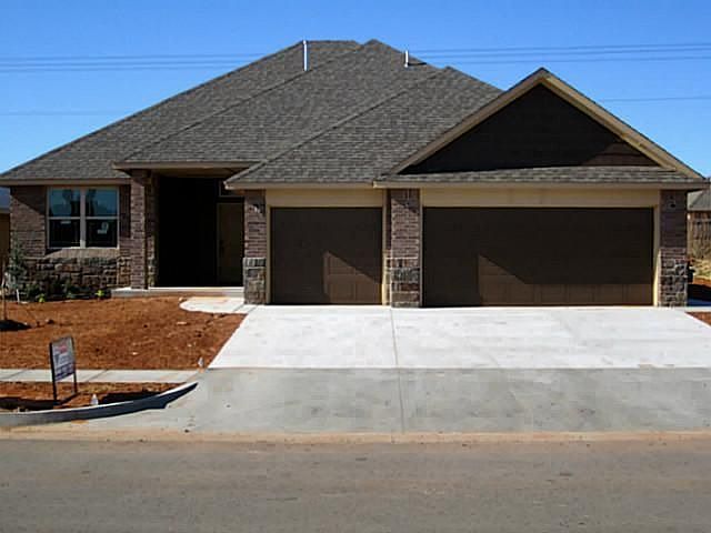 1st image of 2309 Wayne Cutt Ave