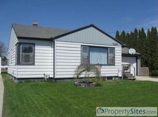 728 Lowell St, Two Rivers, WI 54241