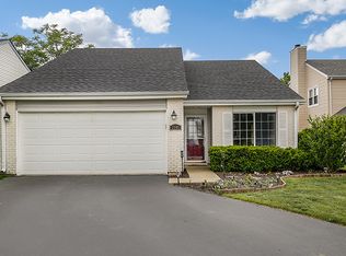 2345 Buckingham Cir, Woodridge, IL 60517