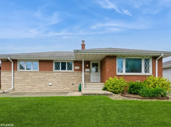 8118 Linden Ave, Munster, IN 46321