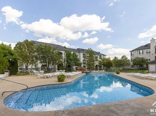La Crosse Apartments, Wichita, KS 67220