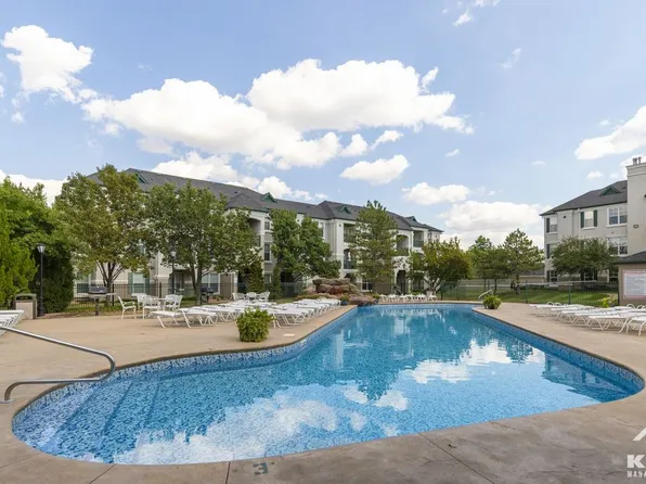 La Crosse Apartments