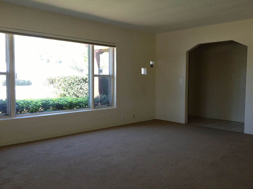1st image of 2427 E Avalon Dr