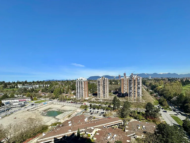 7433 Cambie St #1907 — Photo 14