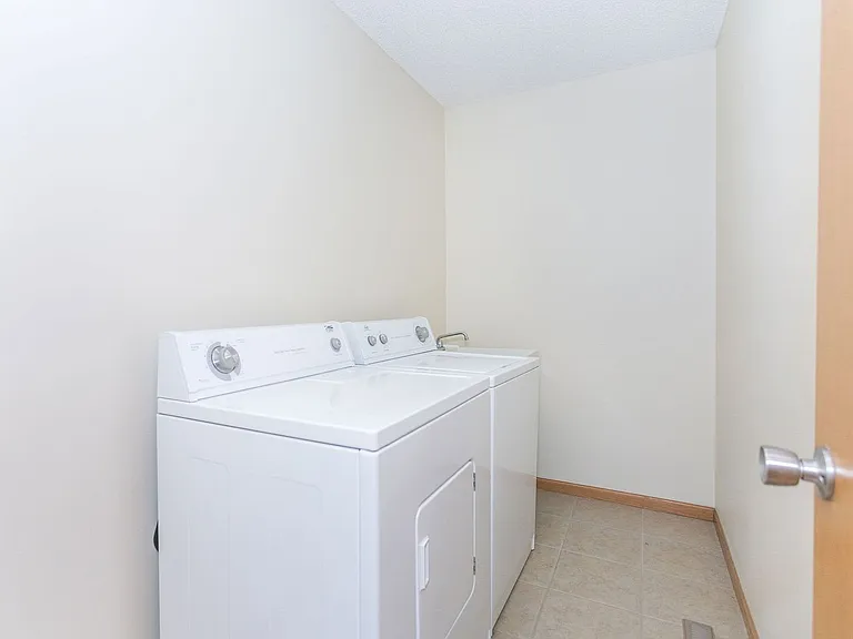 Town Center Townhomes — Photo 42