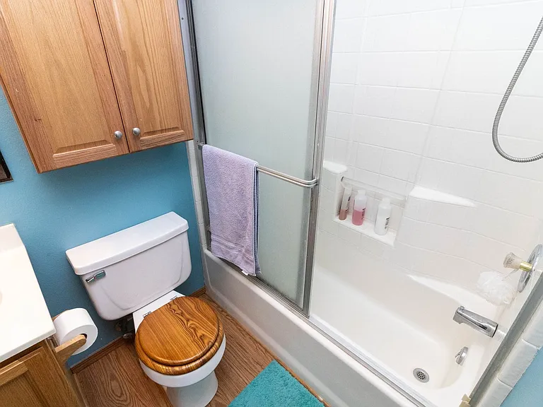 790 Highland Ln — Photo 17