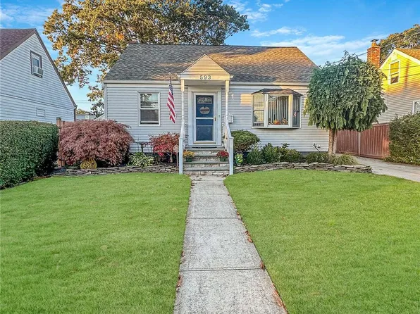 593 Christie Street, South Hempstead, NY 11550