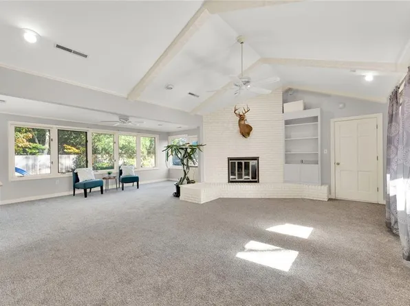 5 Templewood Drive, Hampton, VA 23666