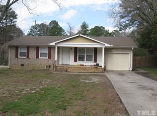 6901 Carlton Dr, Raleigh, NC 27616