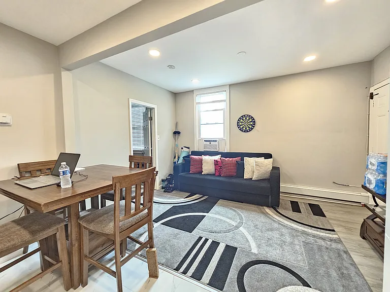 60 Lt Glenn Zamorski Dr #1R — Photo 7