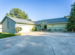 121 Oakmont Ct, Richland, WA