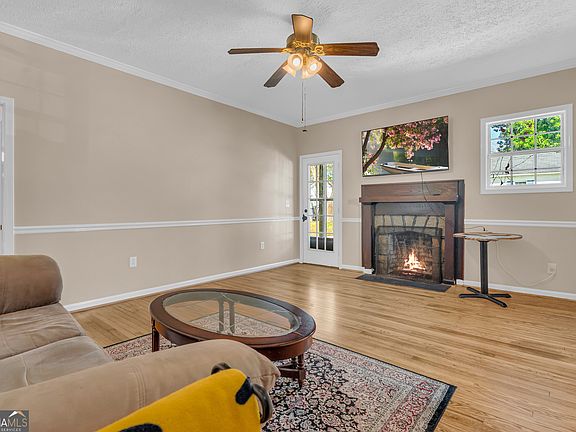 2nd image of 100 Forest Ave