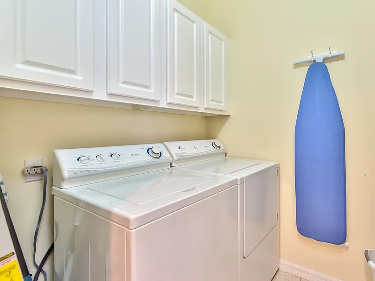 2180 Arielle Dr #810 — Photo 9