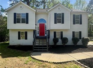 1327 Laura Ln, Austell, GA 30168