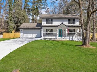 644 Hickory Ridge Rd SW, Lilburn, GA 30047