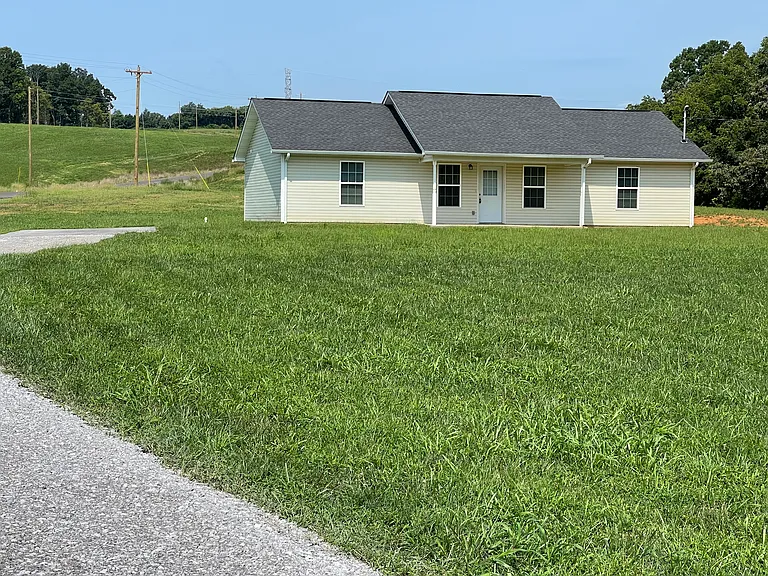 491 Coile Rd — Photo 1