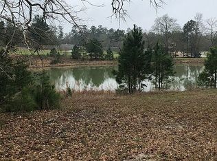135 N Forest Dr, Huntsville, TX 77340