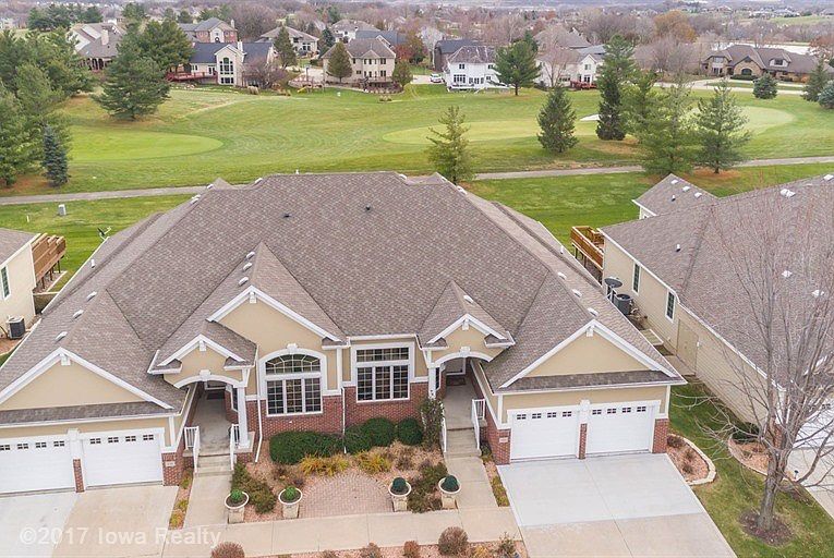 1st image of 846 Burr Oaks Dr