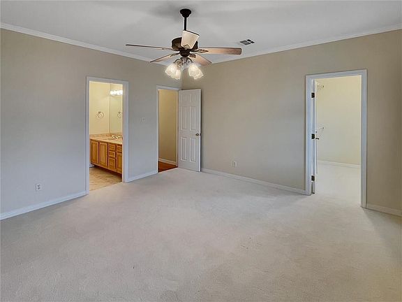 5th image of 631 Labarre Rd