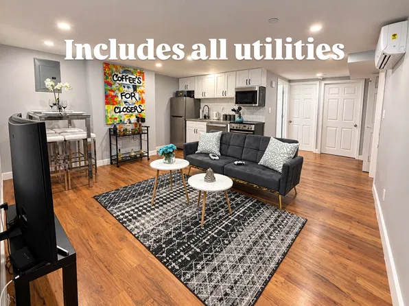 75 Woodbine Street image 1 of 10