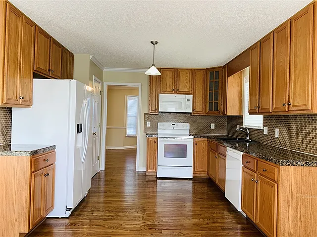 Building Photo - 1405 Ivy Leaf Ct