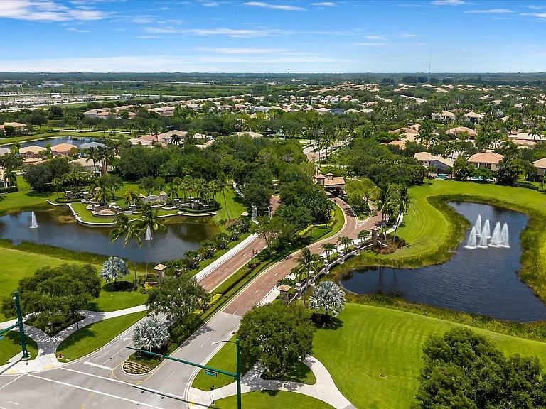 8882 Hidden Acres Dr — Photo 41