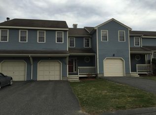79 Sturbridge Hills Rd, Sturbridge, MA 01566