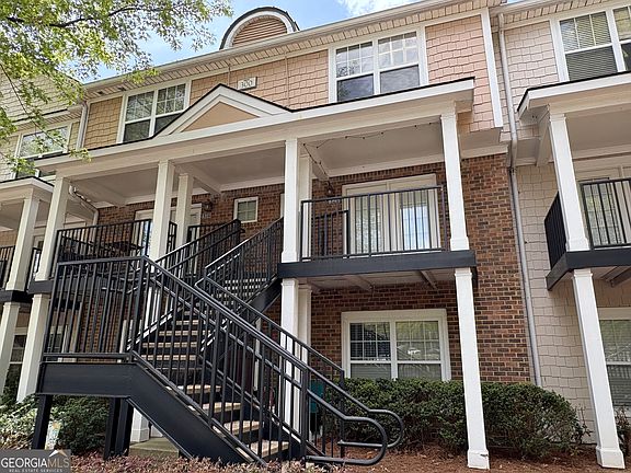 2nd image of 1035 Barnett Shoals Rd APT 325