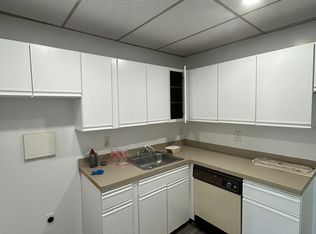 504 Grand St #3F, Trenton, NJ 08611