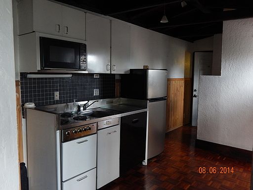 2nd image of 1301 N Ogden St #Penthouse
