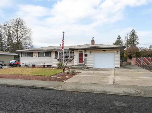 6915 N F St, Spokane, WA 99208
