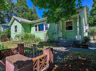 504 S A St, Mount Shasta, CA 96067