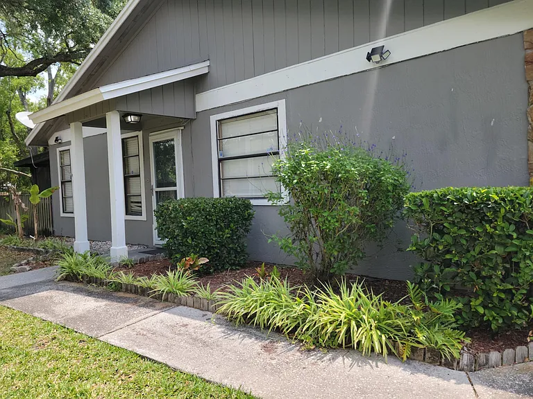 10035 Lake Oak Cir #10035 — Photo 26