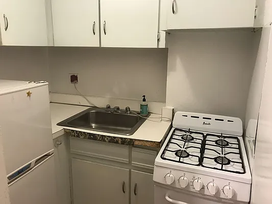 Rented by Village Living Realty | media 9