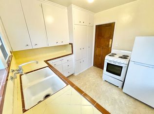 Ten-O-Five Anhalt Apartments, Seattle, WA 98102